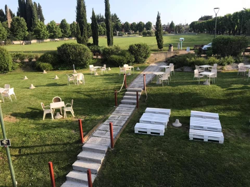 Appartamento Casa Vacanze Spiaggia D'Oro Desenzano del Garda Exterior photo