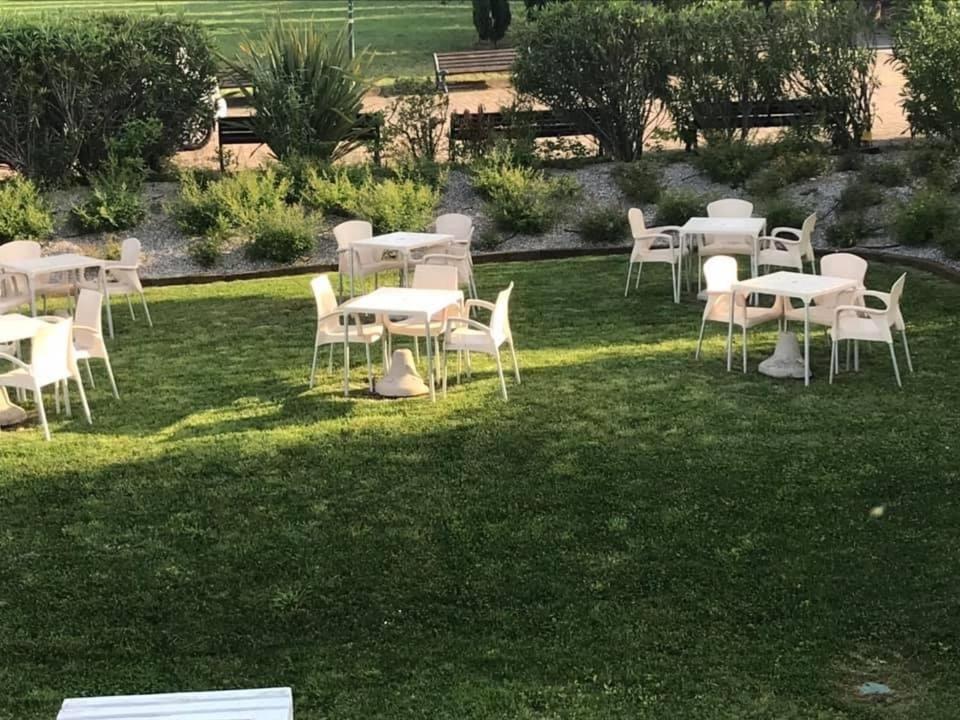 Appartamento Casa Vacanze Spiaggia D'Oro Desenzano del Garda Exterior photo