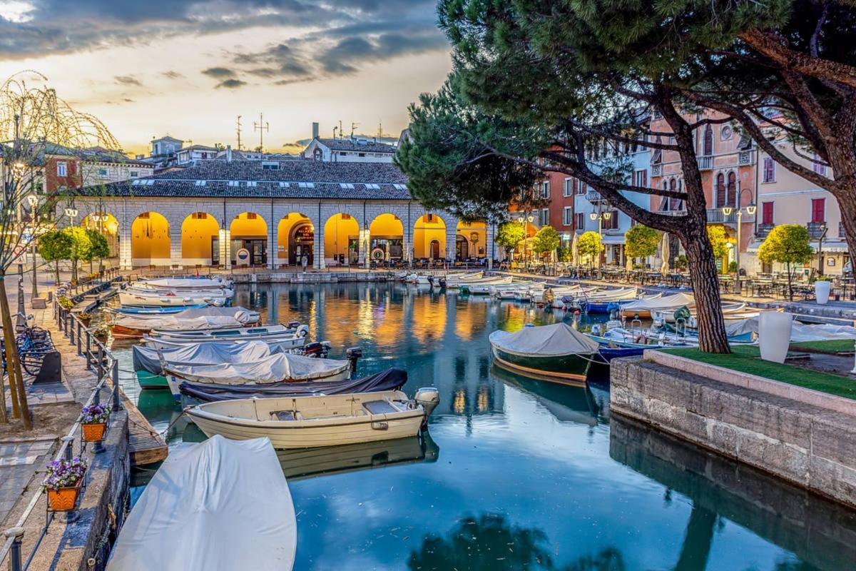 Appartamento Casa Vacanze Spiaggia D'Oro Desenzano del Garda Exterior photo